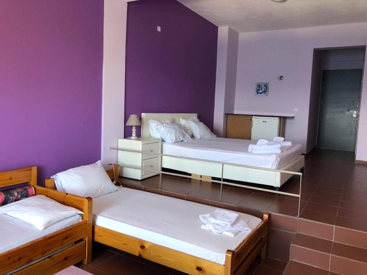 Maravellia Art hotel Loutrá Edipsoú Eksteriør bilde