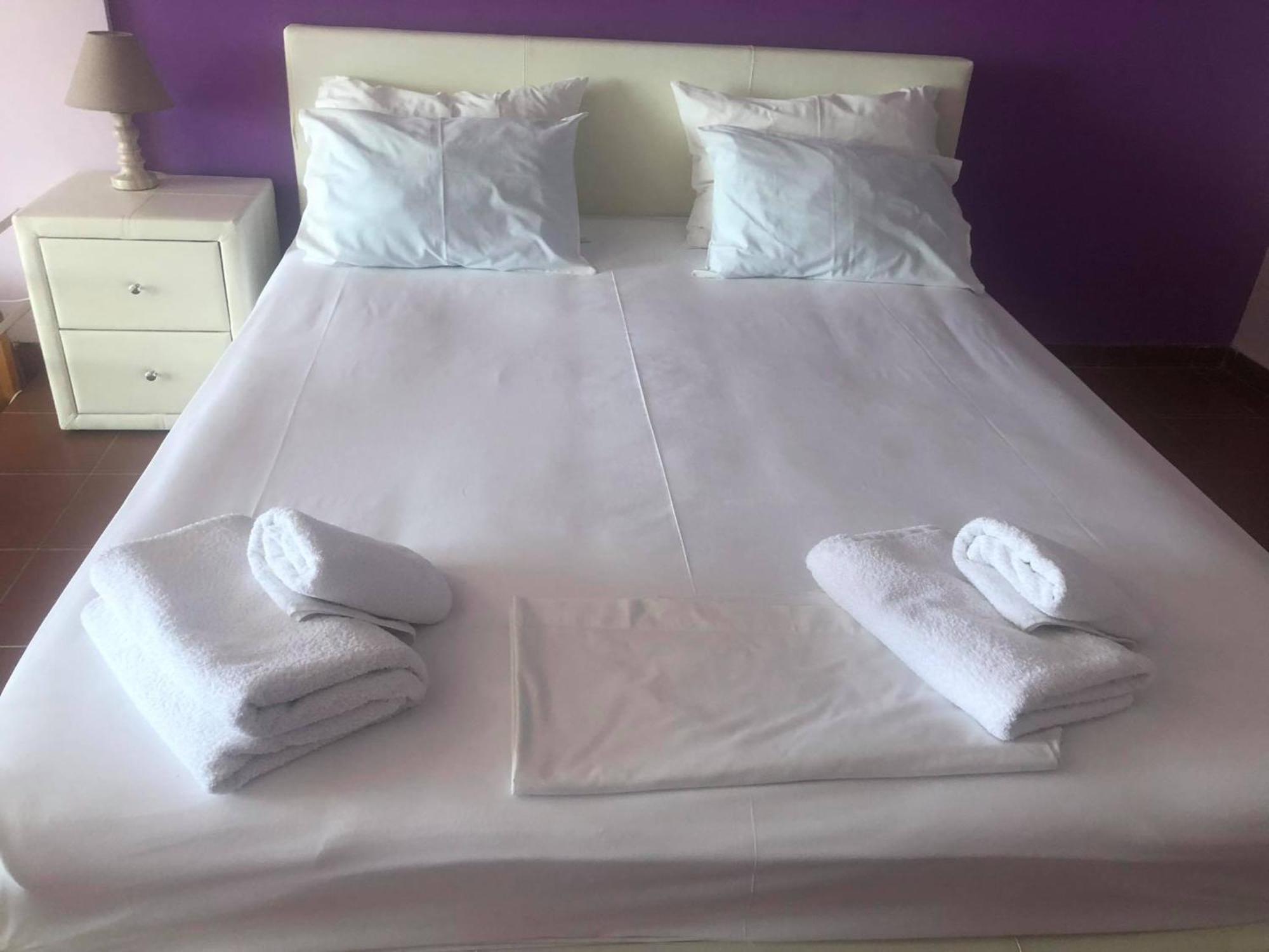 Maravellia Art hotel Loutrá Edipsoú Eksteriør bilde