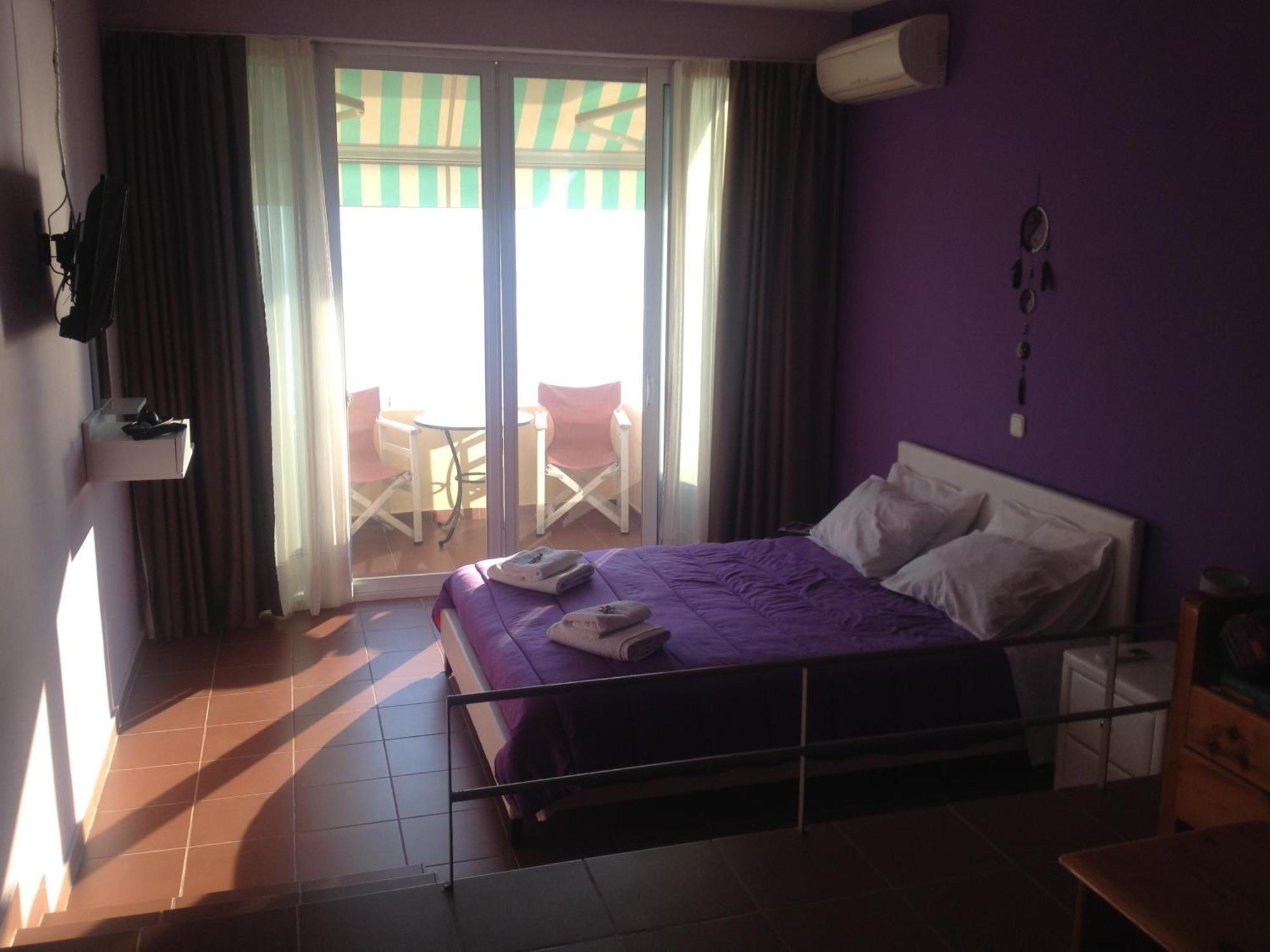 Maravellia Art hotel Loutrá Edipsoú Eksteriør bilde