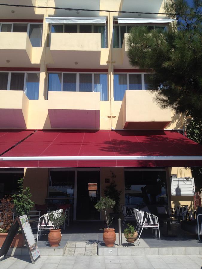 Maravellia Art hotel Loutrá Edipsoú Eksteriør bilde