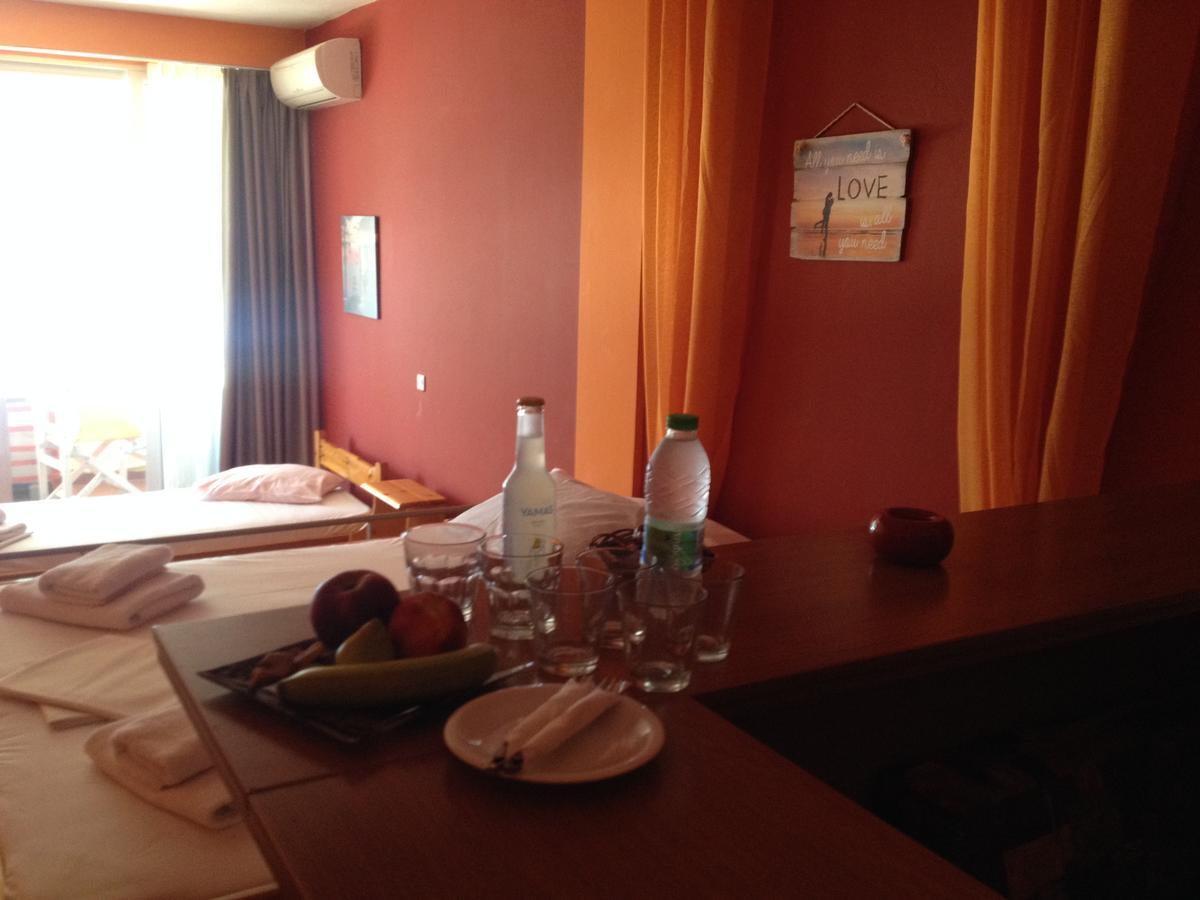 Maravellia Art hotel Loutrá Edipsoú Eksteriør bilde